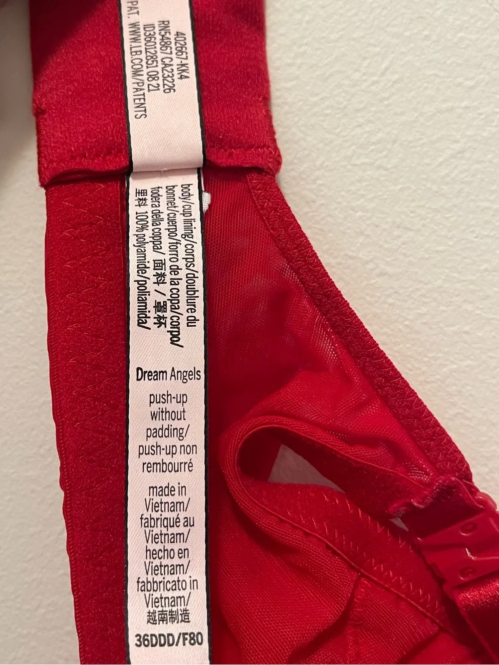 2 Victoria's Secret Dream Angels Bras - Picture 11 of 13
